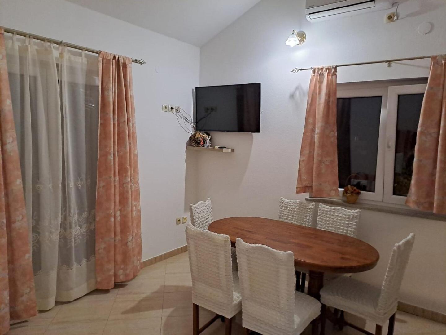 Apartments Mig - With Beautiful Garden Supetarska Draga Εξωτερικό φωτογραφία