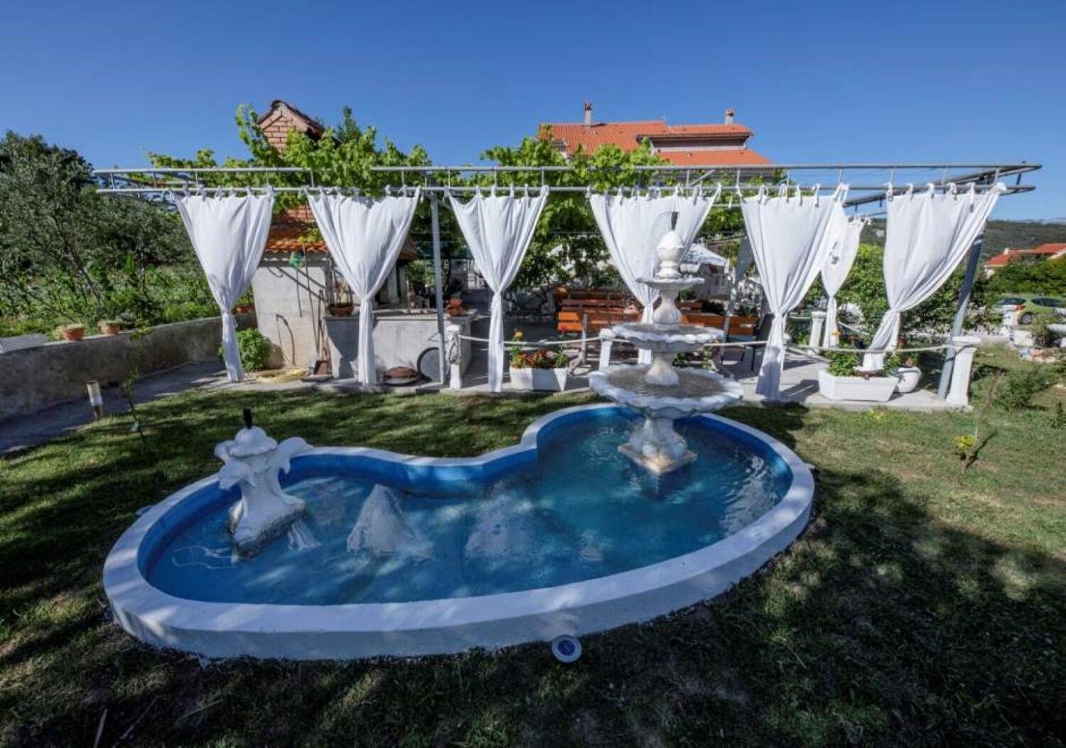 Apartments Mig - With Beautiful Garden Supetarska Draga Εξωτερικό φωτογραφία