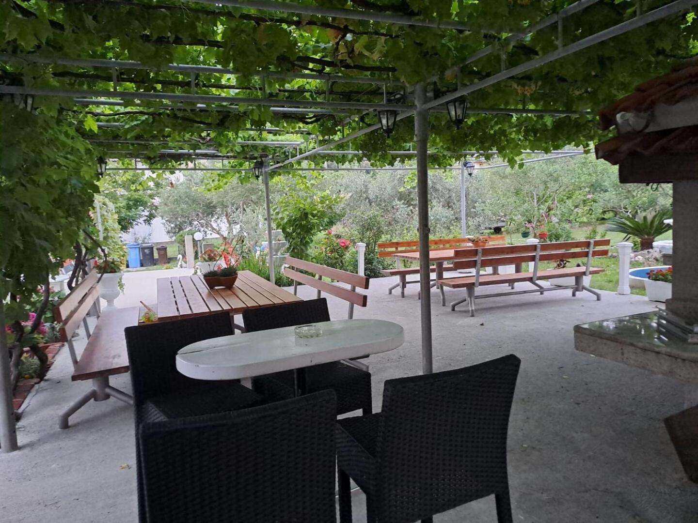 Apartments Mig - With Beautiful Garden Supetarska Draga Εξωτερικό φωτογραφία